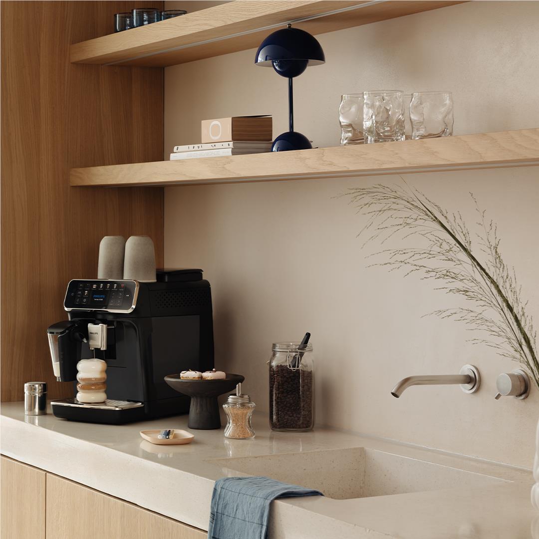 Philips 5500 Series LatteGo Fully Automatic Espresso Machine